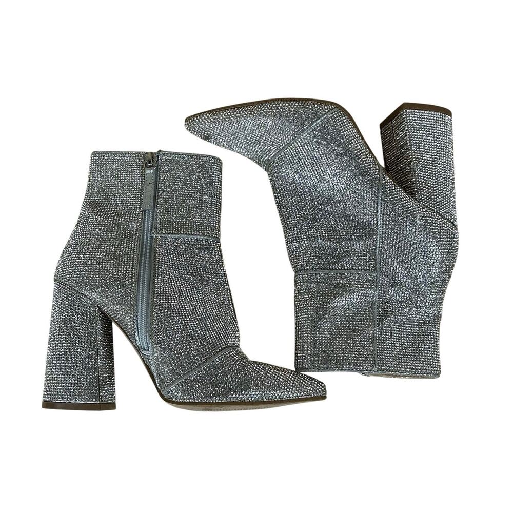 Steve Madden NOLA Boots Women 7.5 Silver Rhinestone Pointed Toe Block Heel Party